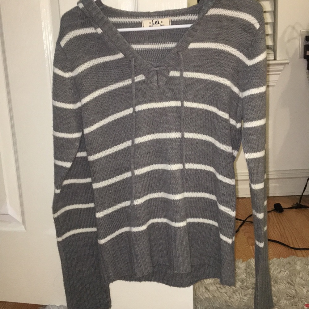 Sweatshirt top